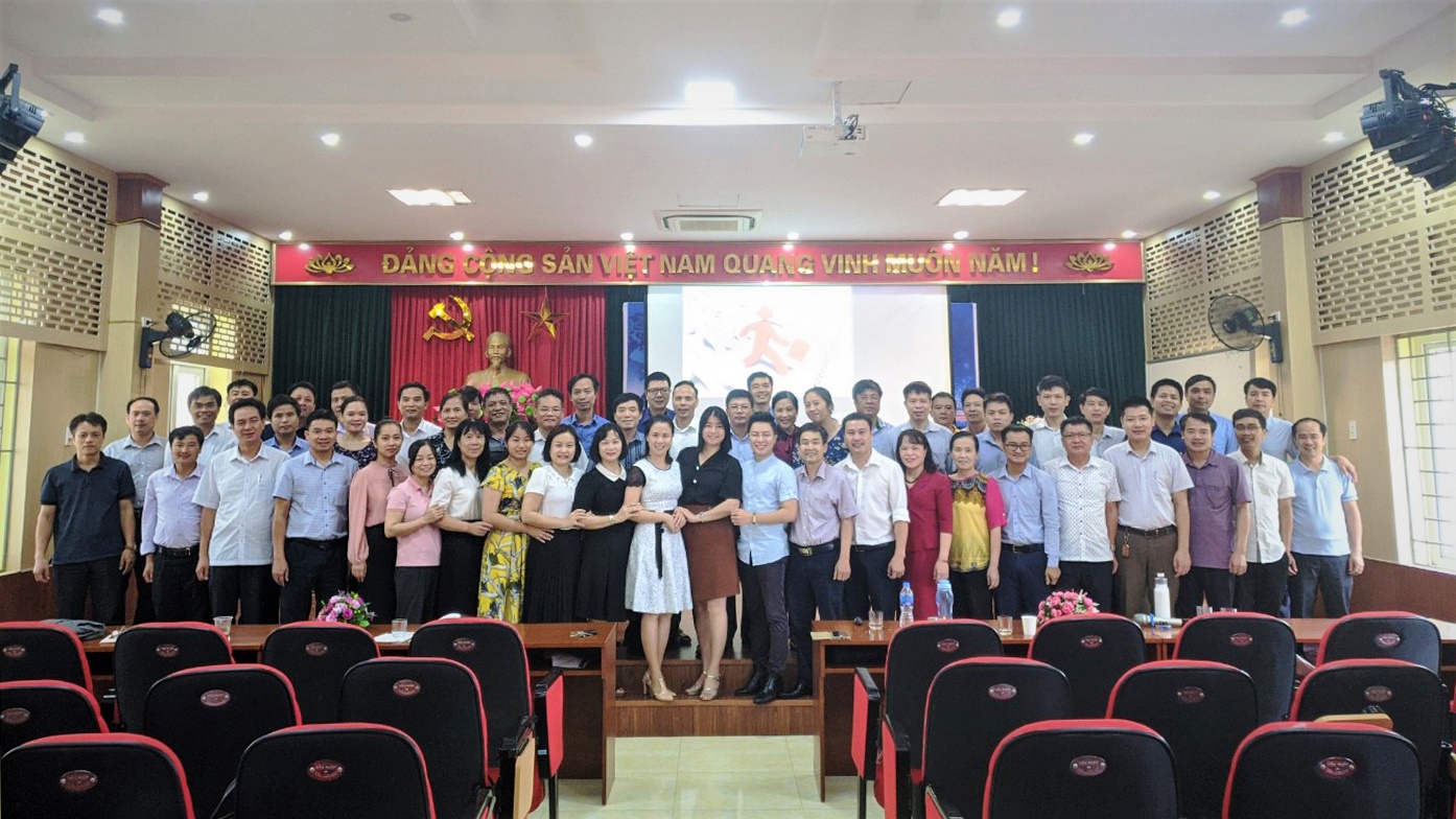 Khai giảng Khóa đào tạo nâng cao năng lực lãnh đạo, quản lý cho đội ngũ lãnh đạo các trường THPT trong địa bàn tỉnh Hải Dương