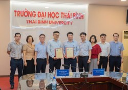 Viện Việt Nam học và Khoa học phát triển đẩy mạnh hợp tác với trường Đại học Thái Bình