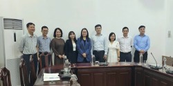 Viện Việt Nam học và Khoa học phát triển làm việc với Trường Đại học Ngoại ngữ, Đại học Huế