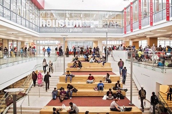 Giới thiệu khái quát chương trình Tiếng Việt và văn hóa Việt Nam tại Trường Đại học Houston – Trường Đại học nghiên cứu bậc nhất bang Texas, Mỹ