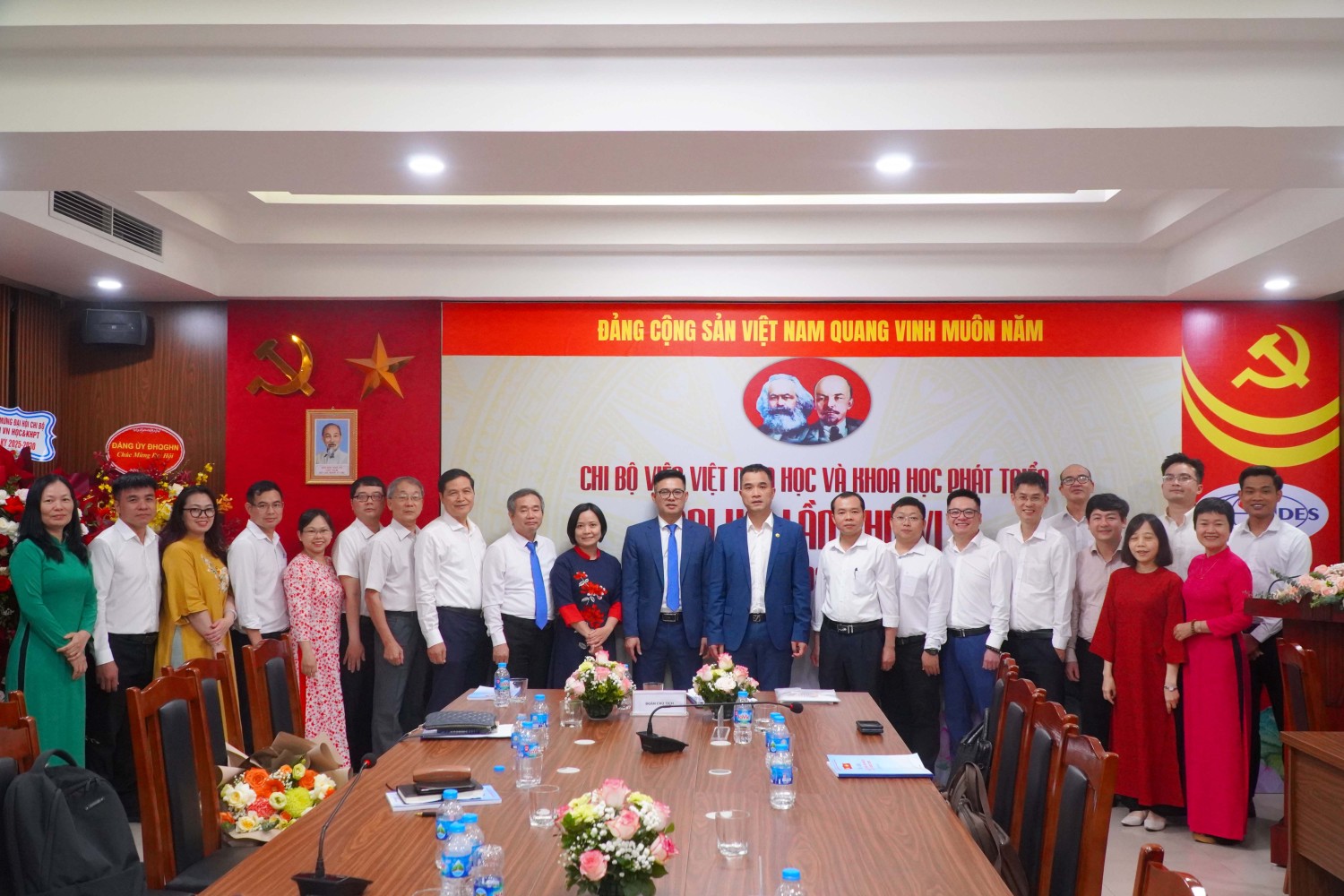Viện Việt Nam học và Khoa học phát triển tổ chức thành công Đại hội Chi bộ lần thứ VI, nhiệm kỳ 2025–2030