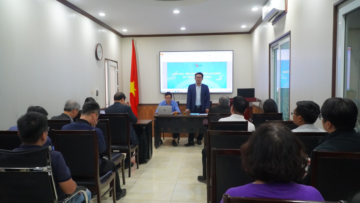 Hội nghị viên chức, người lao động Viện Việt Nam học và Khoa học phát triển năm 2025